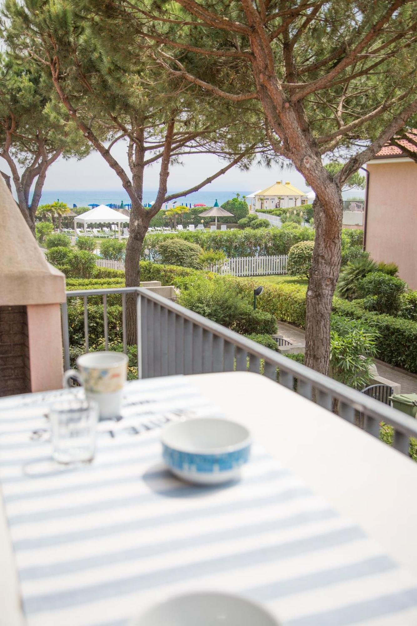 Residence Porto Sole คาวัลลิโน-เตรปอร์ติ ภายนอก รูปภาพ